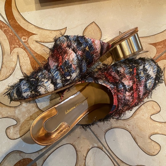 Salvatore Ferragamo Women’s Heel slides - Picture 6 of 7